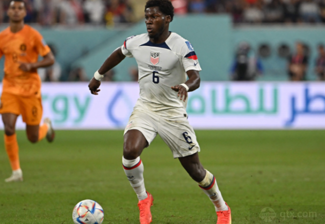 波特：我愿意挺身而出为队友而战 如果能上场我就会打.