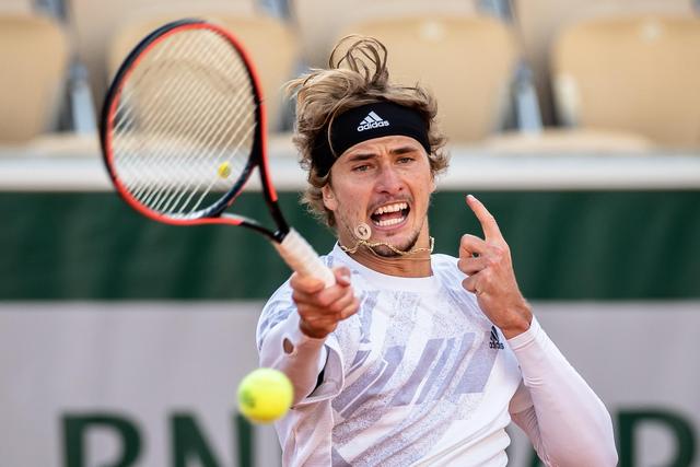 靠个人第一 靠个人第一